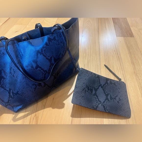 AUTHENTIC JIMMY CHOO NINE2FIVE TOTE - Picture 6 of 15